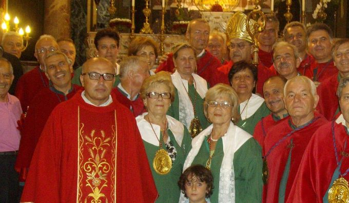 Congrega S.Eufemia con cardinale Sepe