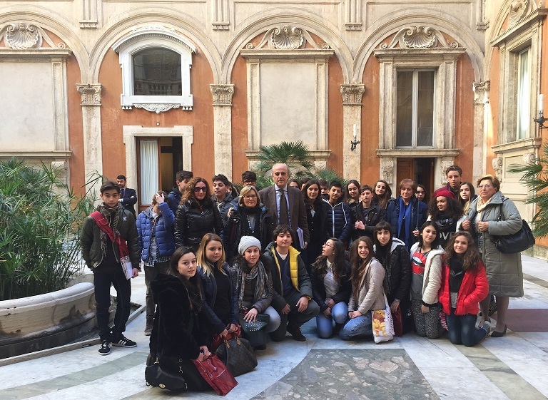 Aversa - Scuola Pascoli al Senato