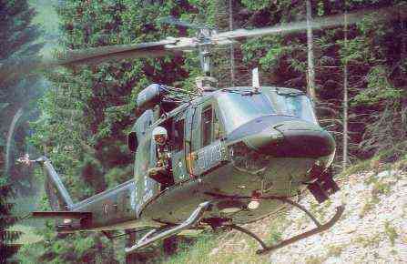 un elicottero Ab212