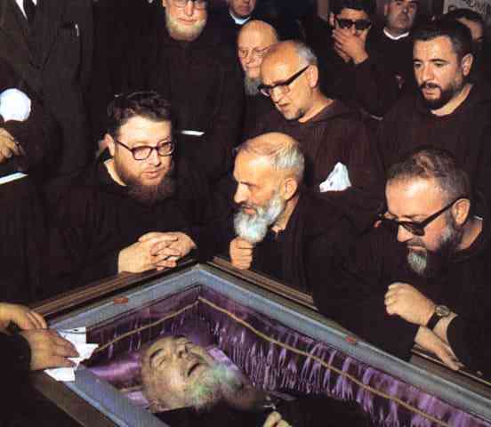 La tomba di San Pio