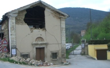 un'immagine dei danni provocati dal sisma del 6 aprile 2009