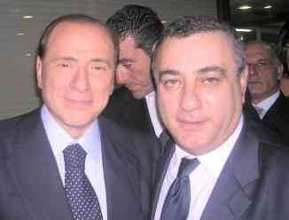 Silvio Berlusconi con Luigi Cesaro