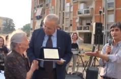Il sindaco Ciaramella premia gli anziani