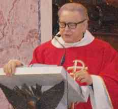 Il Vescovo Nogaro durante l