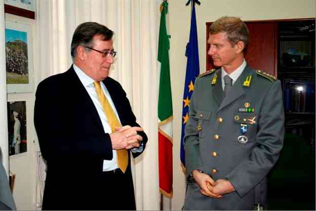 Corrado Lembo ricevuto dal colonnello Mattana