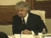 Beppe Grillo durante l'audizione in Senato