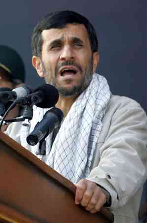 Il presidente iraniano Ahmadinejad