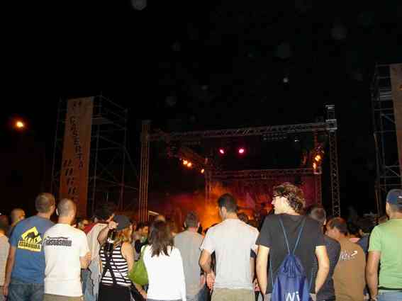 il pubblico del Caserta Rock Fest