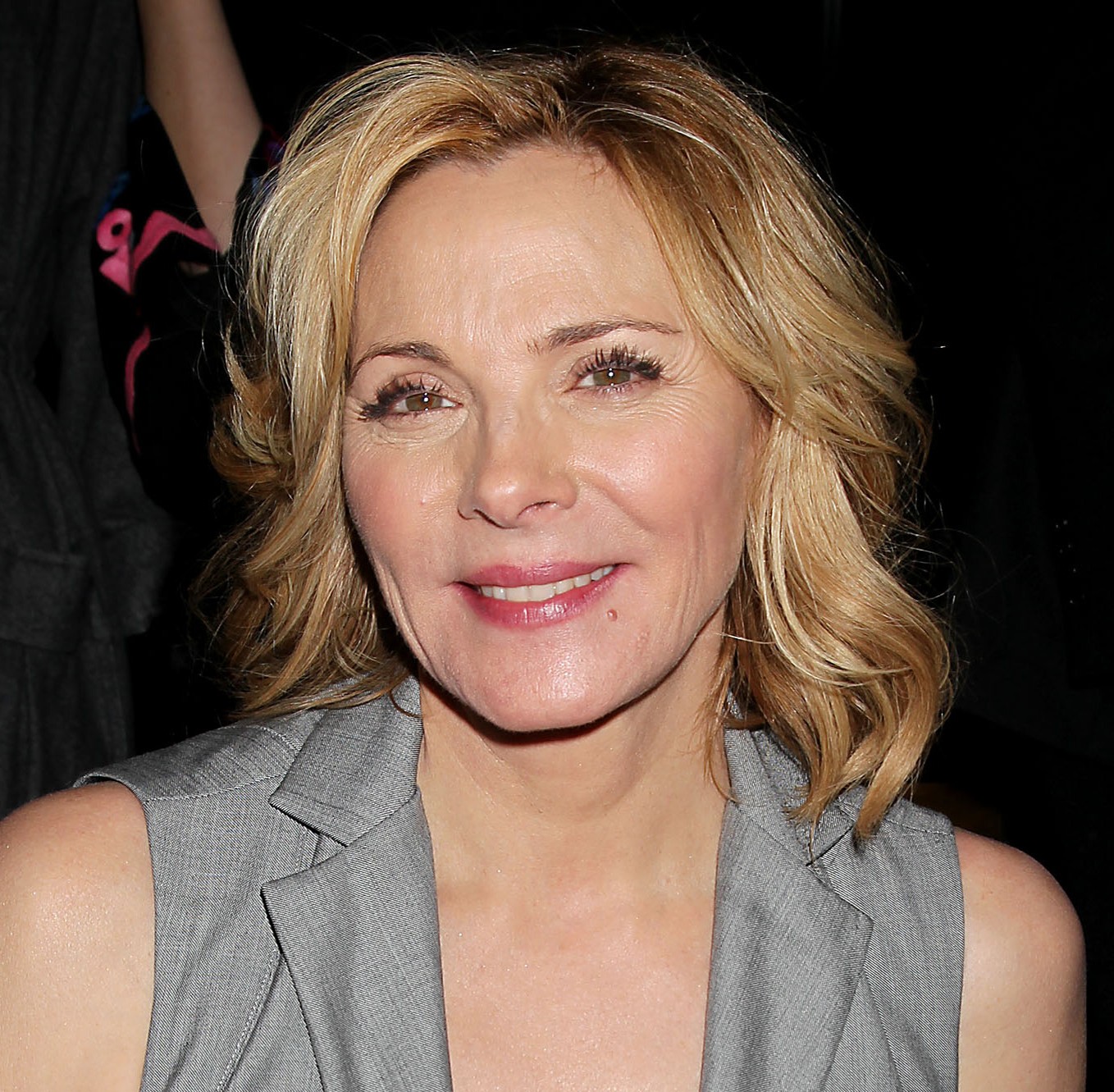 Kim cattrall eye color