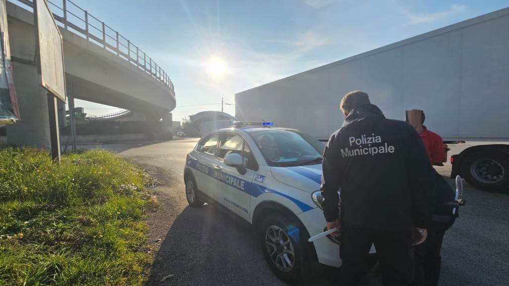 gric controlli vigili polizia locale municipale (12)