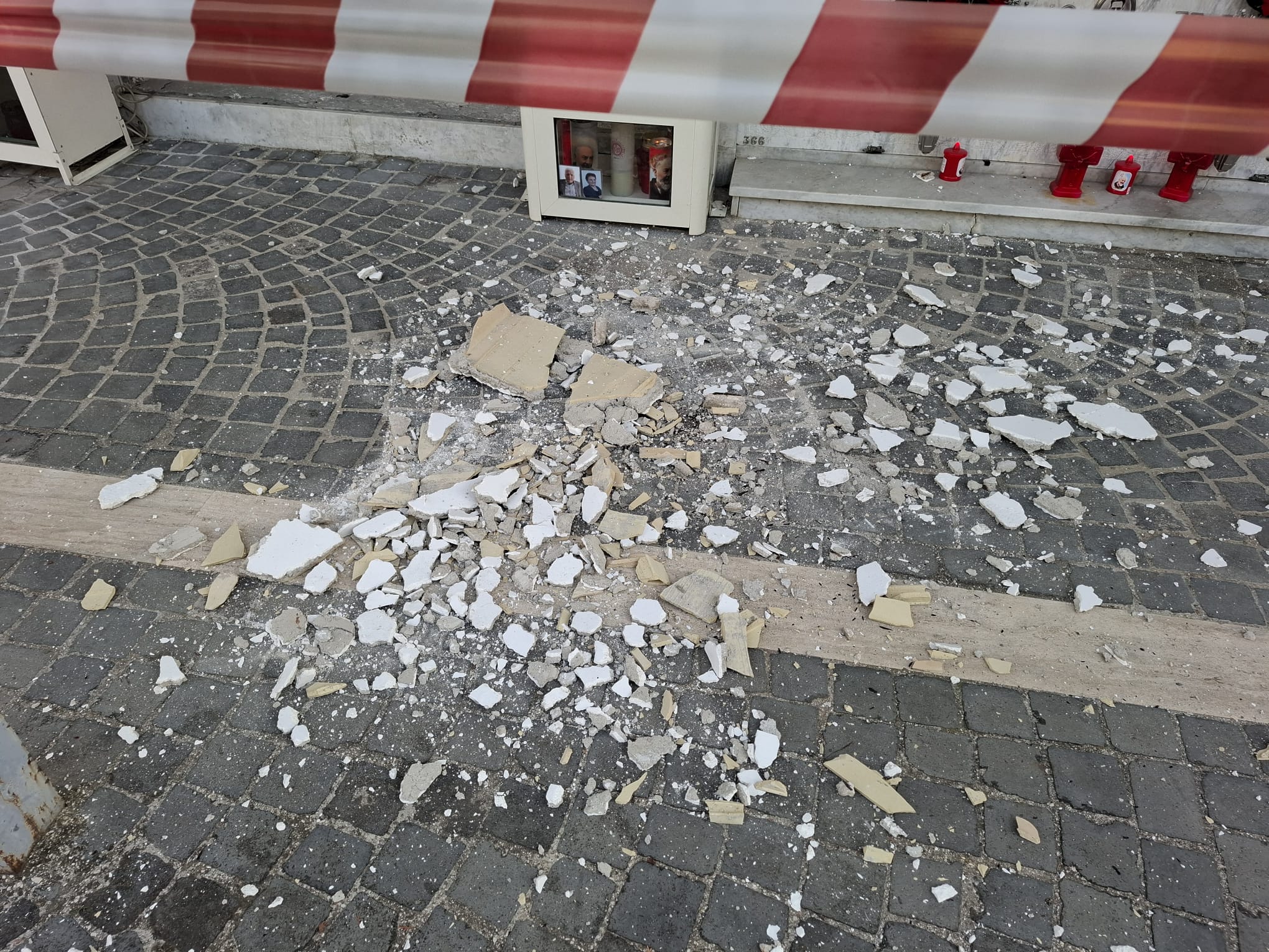 gricignano cimitero crollo 02nov25 (6)