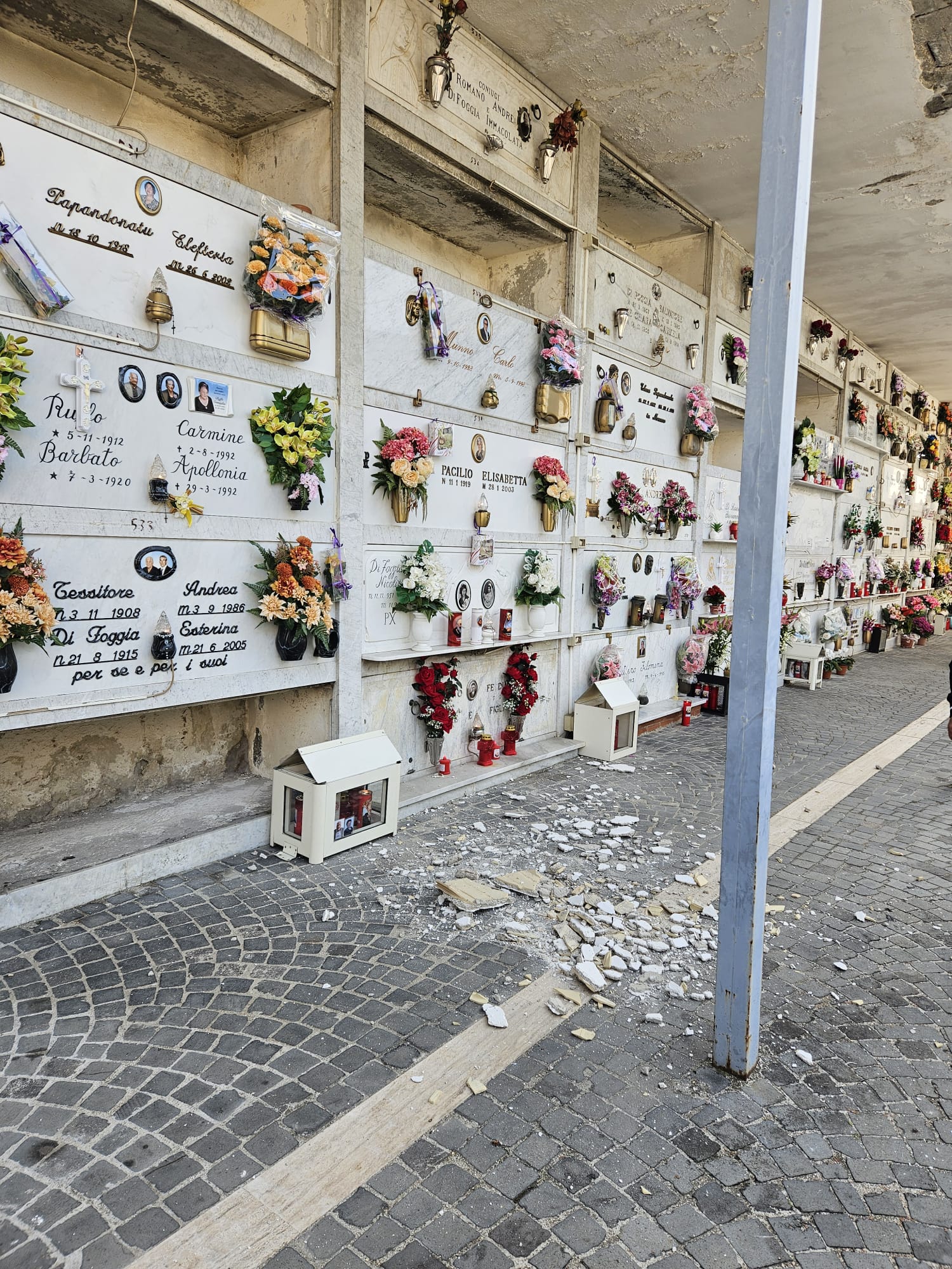 gricignano cimitero crollo 02nov25 (7)