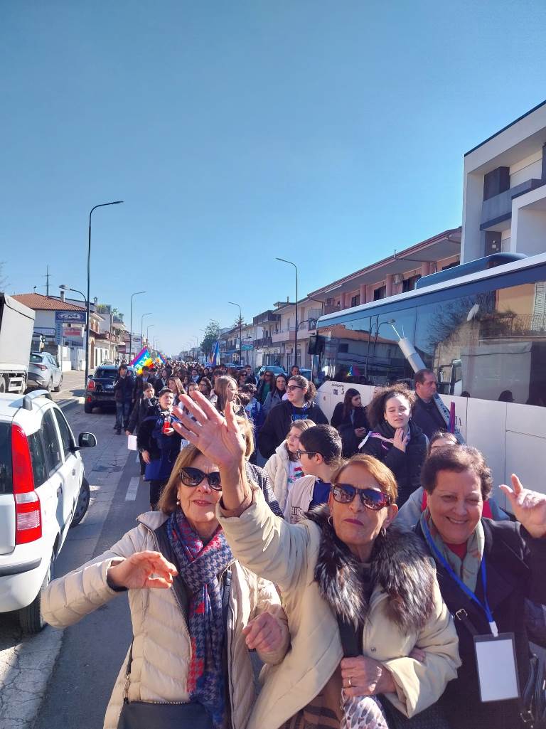 villa literno fiaccola pace (2)