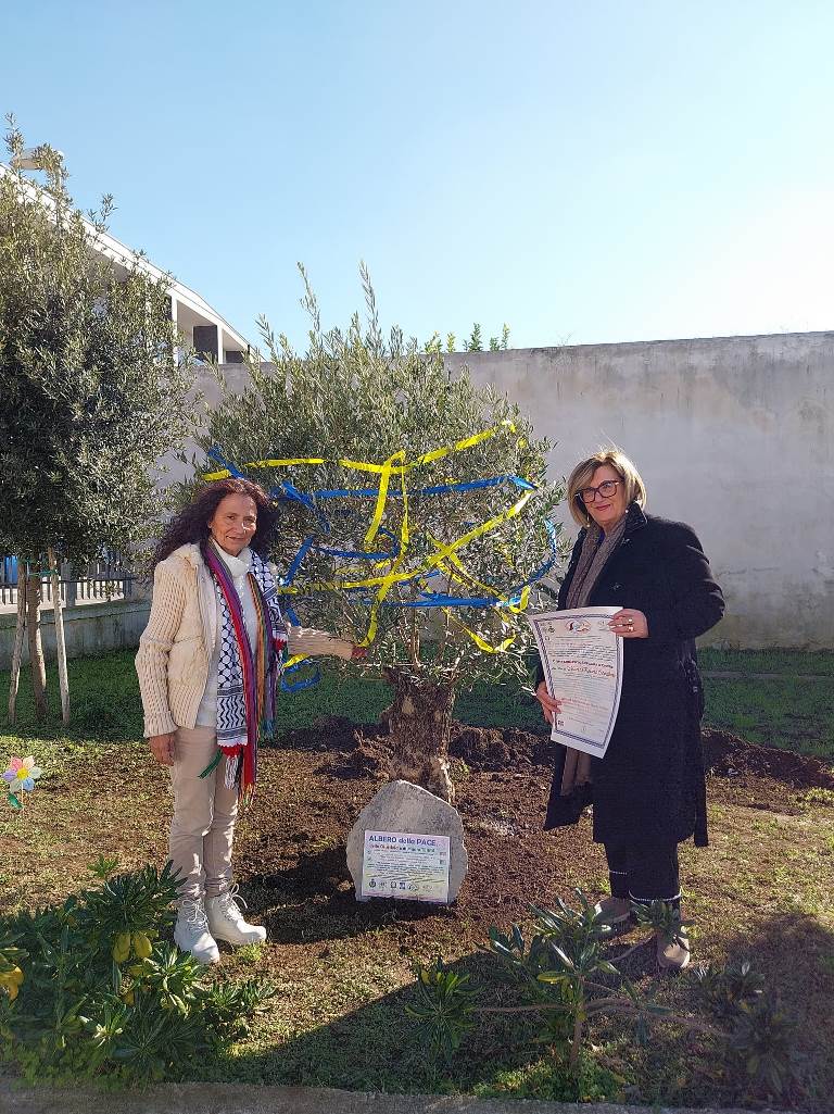 villa literno fiaccola pace (5)