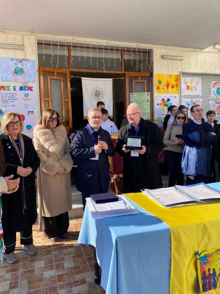 villa literno fiaccola pace (8)