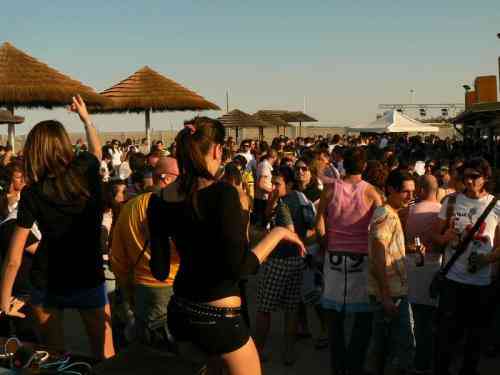 festa sulla spiaggia