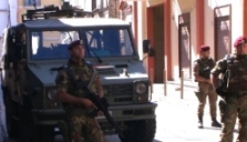 Esercito in strada