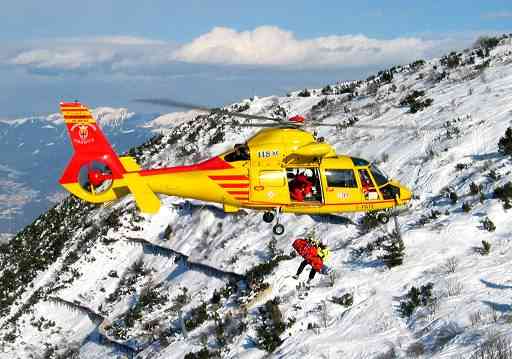 un elicottero del soccorso alpino