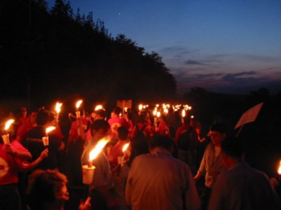 corteo con fiaccolata