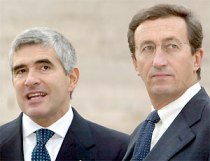 da sin. Casini e Fini