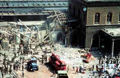 la strage alla stazione di Bologna