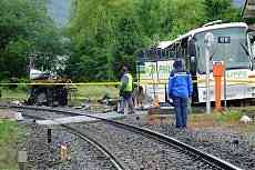 scontro treno contro scuolabus