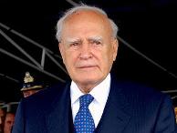 Karolos Papoulias