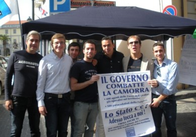 lo stand di Azione Giovani