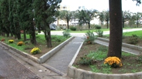 la nuova area esterna al cimitero