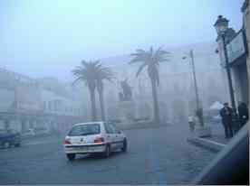 Nebbia in Piazza Municipio