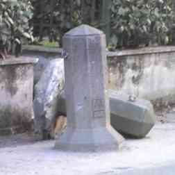 le colonne in via Giotto