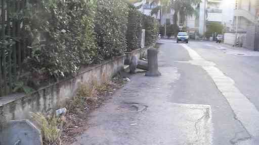 le colonne in via Giotto