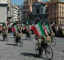 Bersaglieri in bicicletta d'epoca