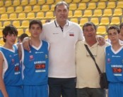 I ragazzi con Dino Meneghin