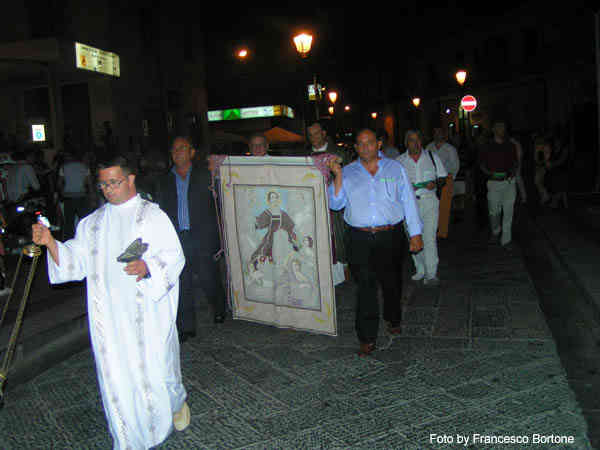 Corteo banidera di San Cesario