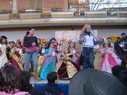 Lo spettacolo in piazza