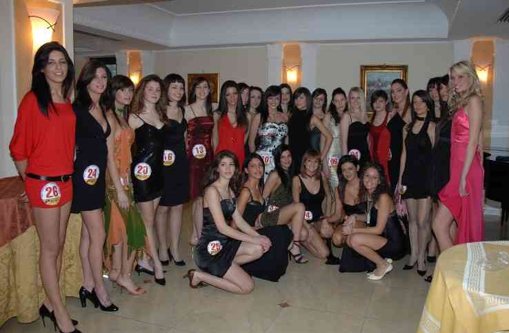 le 27 finaliste di Miss Carnevale 2008