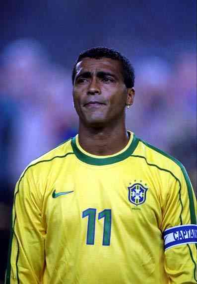 Romario dice addio al calcio