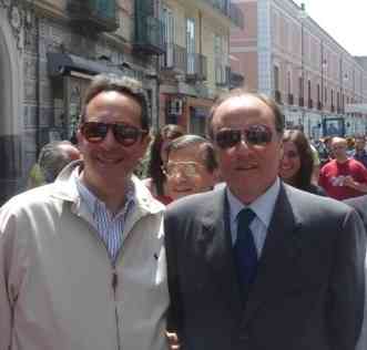 Giuseppe Stabile con De Franciscis durante la manifestazione di apertura della campagna elettorale