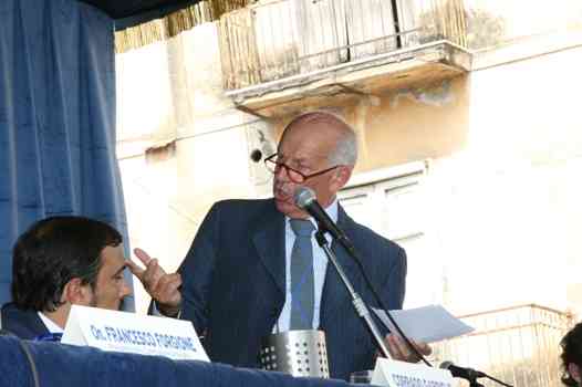 Fausto Bertinotti durante l'intervento