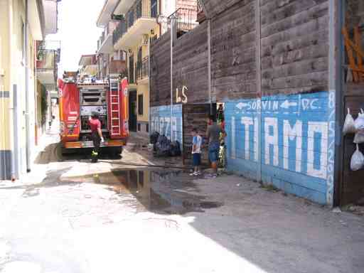 Vigili del Fuoco intervenuti in Via Grecini